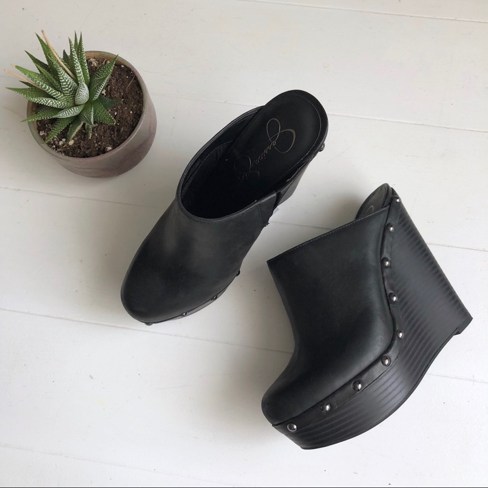 Jessica Simpson Wedges